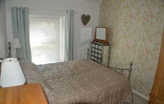  Image of 3 Bedroom Property for sale at Railway View Place Radstock Radstock, BA3 2AT
