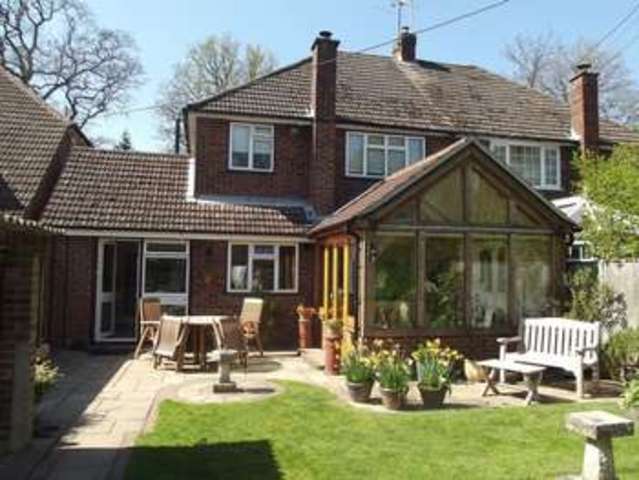  Image of 3 Bedroom Semi-Detached for sale at Reading Road Burghfield Common Reading, RG7 3QA