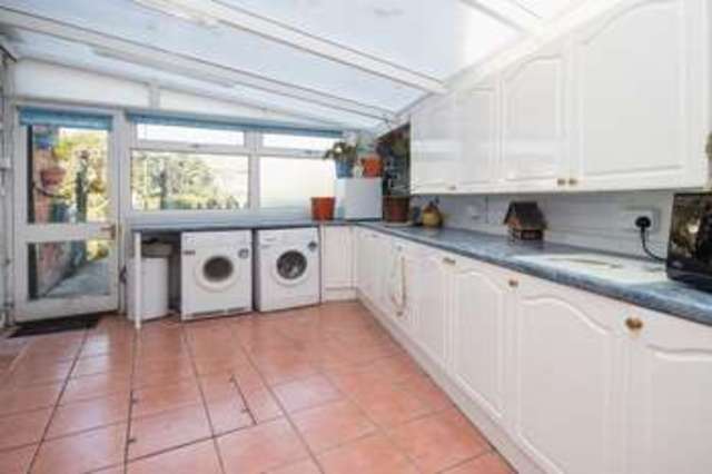  Image of 4 Bedroom Detached for sale at Rushington Lane Totton Southampton, SO40 9AA