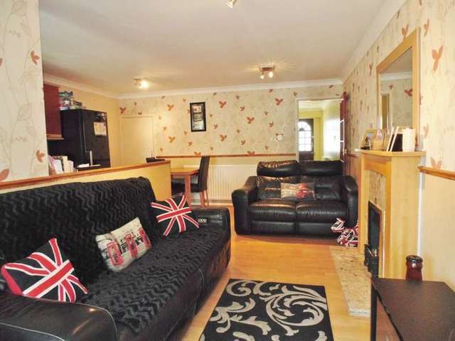  Image of 3 Bedroom End of Terrace for sale at Shirley  Southampton, SO15 5QD