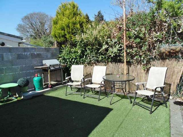  Image of 3 Bedroom End of Terrace for sale at Shirley  Southampton, SO15 5QD