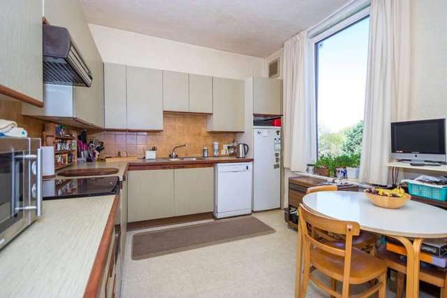 Image of 4 Bedroom Detached for sale at Purley Purley, CR8 1AG