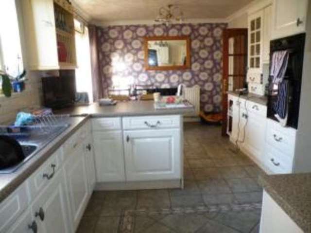  Image of 4 Bedroom Detached for sale at Burntwood Staffordshire Burntwood, WS7 2EE