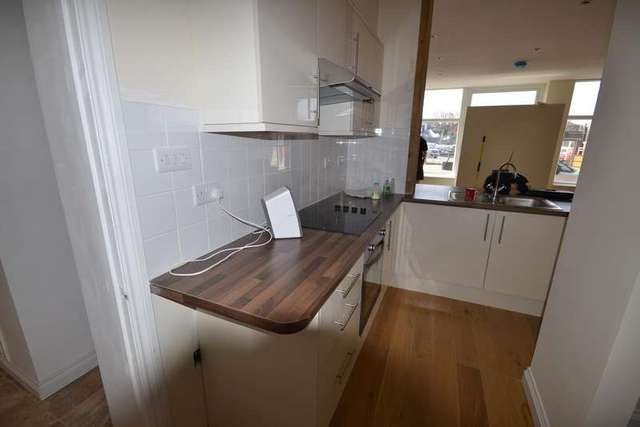  Image of 1 Bedroom Flat to rent at Bexhill On Sea, TN40 1RG