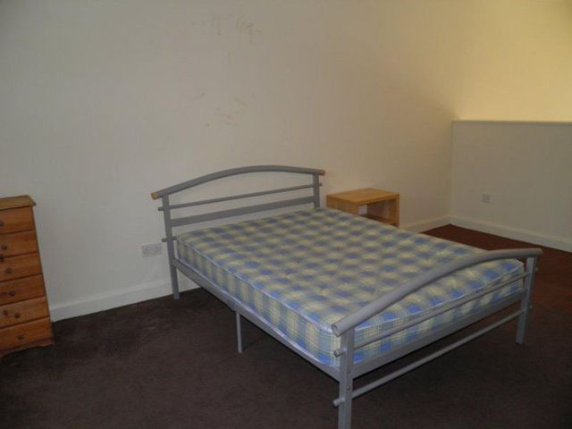  Image of 3 Bedroom Apartment to rent at 30 Ludgate Hill  Manchester City, M4 4DH