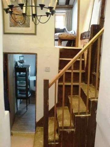  Image of 3 Bedroom Terraced to rent at 44 Church Lane  West Wycombe, HP14 3AH