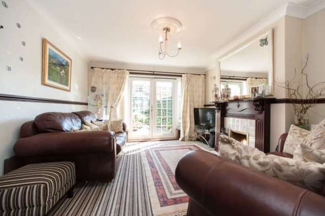  Image of 4 Bedroom Detached for sale at Sunningdale Drive  Bridge of Weir, PA11 3HX