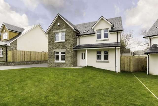  Image of 5 Bedroom Detached for sale at Mary Countess Way  Forfar, DD8 1RF