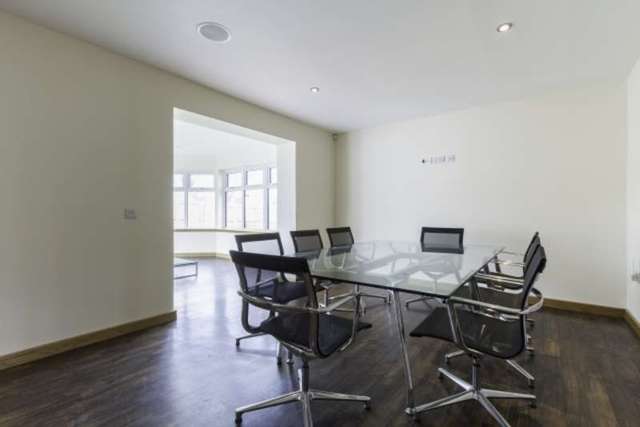  Image of 5 Bedroom Detached for sale at Mary Countess Way  Forfar, DD8 1RF