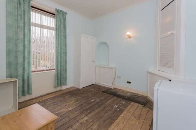  Image of 2 Bedroom Ground Flat for sale at Sharphill Road  Saltcoats, KA21 5NW