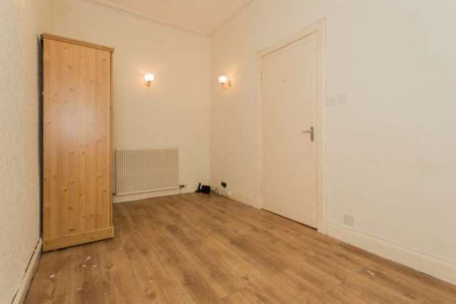  Image of 2 Bedroom Ground Flat for sale at Sharphill Road  Saltcoats, KA21 5NW