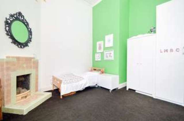  Image of 2 Bedroom Flat for sale at Maurice Place Blackford Edinburgh, EH9 3EP