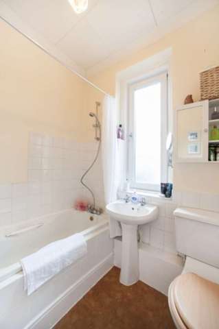  Image of 2 Bedroom Semi-Detached for sale at Braidfauld Place  Glasgow, G32 8PU