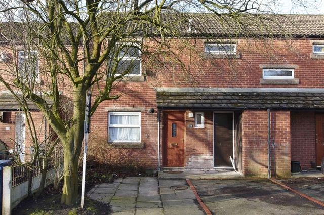  Image of 3 Bedroom Detached for sale at Alder Close Array Midge Hall, PR26 7TT