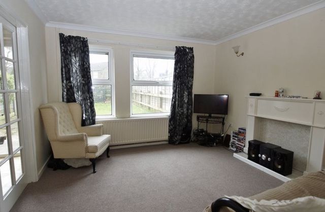  Image of 3 Bedroom Detached for sale at Alder Close Array Midge Hall, PR26 7TT
