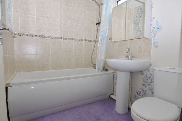  Image of 3 Bedroom Detached for sale at Alder Close Array Midge Hall, PR26 7TT