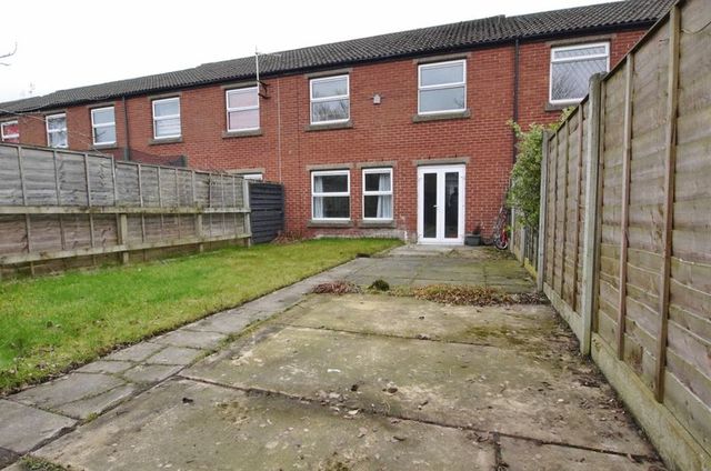  Image of 3 Bedroom Detached for sale at Alder Close Array Midge Hall, PR26 7TT