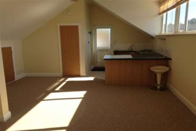  Image of 1 Bedroom Property to rent at Salisbury, SP4 7HQ