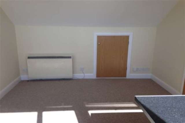  Image of 1 Bedroom Property to rent at Salisbury, SP4 7HQ