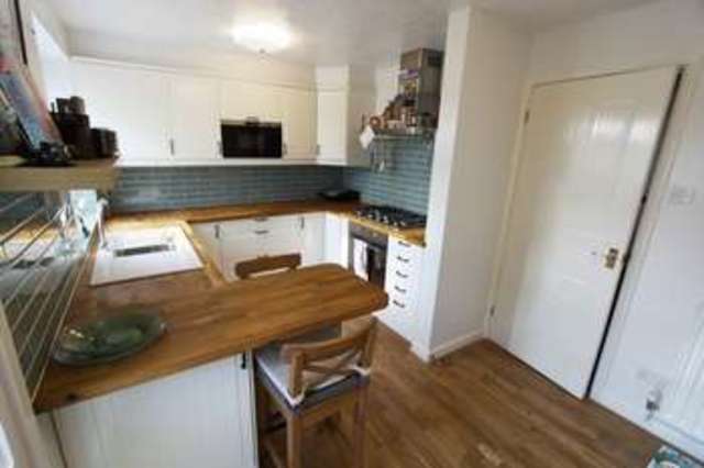  Image of 3 Bedroom Semi-Detached for sale at Barons Mead  Southampton, SO16 9TD