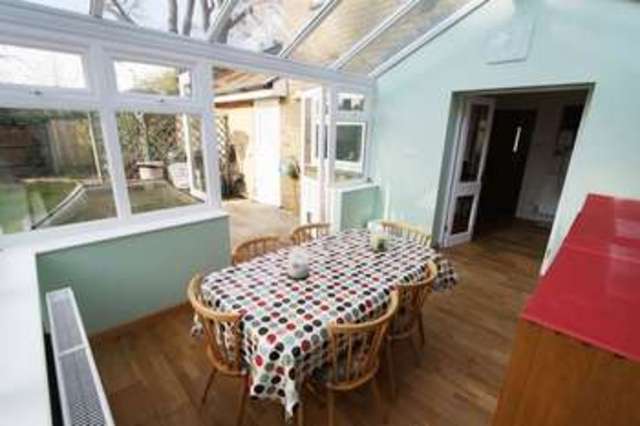  Image of 3 Bedroom Semi-Detached for sale at Barons Mead  Southampton, SO16 9TD