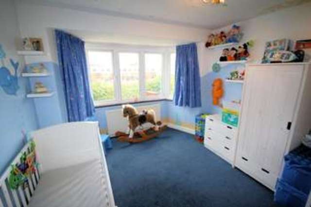  Image of 4 Bedroom Detached for sale at Stanmore Middlesex Stanmore, HA7 2QA