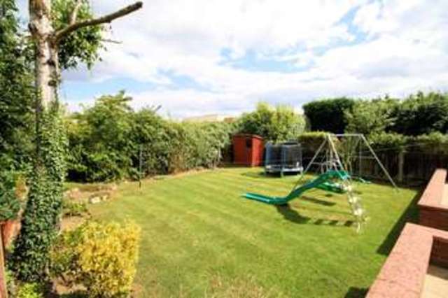  Image of 4 Bedroom Detached for sale at Stanmore Middlesex Stanmore, HA7 2QA