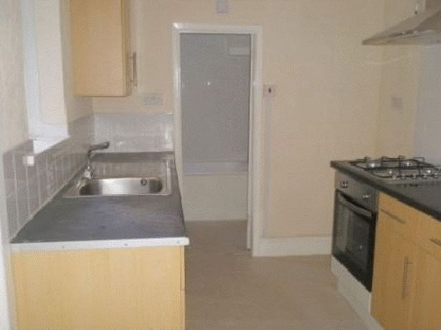  Image of 2 Bedroom Flat to rent at Bilbrough Gardens Array Blakelaw, NE4 8YA