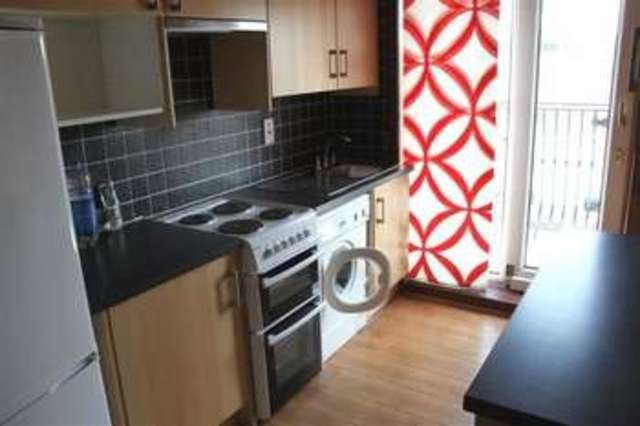  Image of 2 Bedroom Flat to rent at Boon Drive  Glasgow, G15 6AT