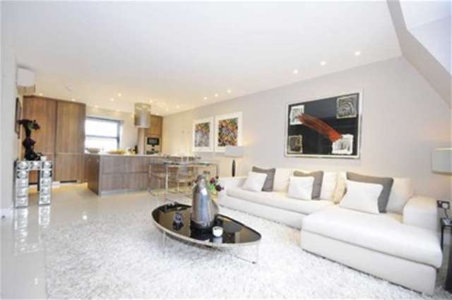  Image of 4 Bedroom Flat to rent at London, NW8 6NH