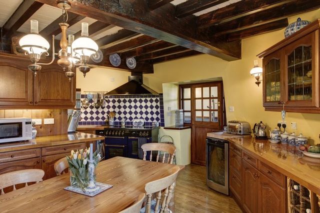  Image of 4 Bedroom Detached for sale at 65 Southend Road Bungay Bungay, NR35 1DN
