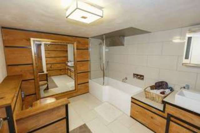  Image of 7 Bedroom Detached for sale at Poughill Crediton, EX17 4LA