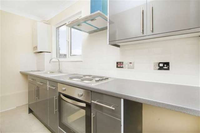  Image of 1 Bedroom Flat for sale at West Norwood, SE27 0PF