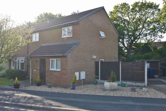  Image of 2 Bedroom Flat for sale at Fernleigh Array Midge Hall, PR26 7AL