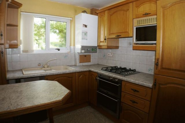  Image of 2 Bedroom Flat for sale at Fernleigh Array Midge Hall, PR26 7AL