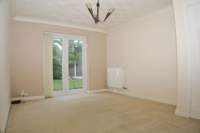  Image of 2 Bedroom Flat for sale at Fernleigh Array Midge Hall, PR26 7AL