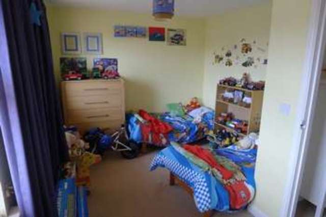  Image of 3 Bedroom Terraced to rent at Hawthorn Road  Blaydon-On-Tyne, NE21 5DU