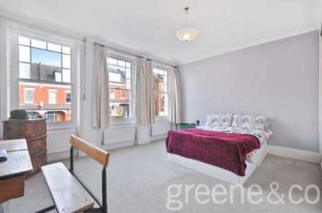  Image of 2 Bedroom Flat for sale at Crouch End London Hornsey, N8 7DN