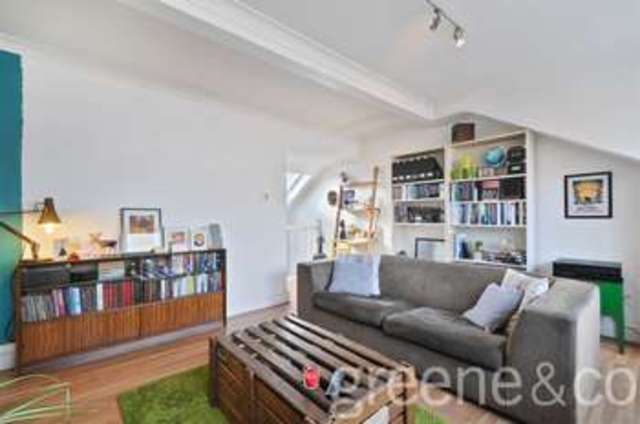  Image of 2 Bedroom Flat for sale at Crouch End London Hornsey, N8 7DN