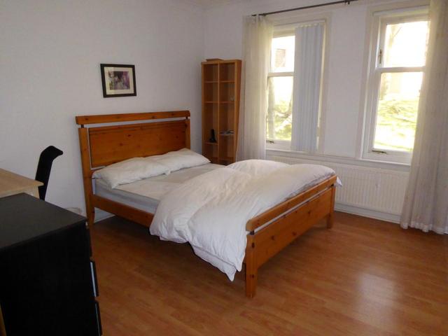  Image of 2 Bedroom Flat to rent at Hyndland Glasgow Glasgow, G12 9XW