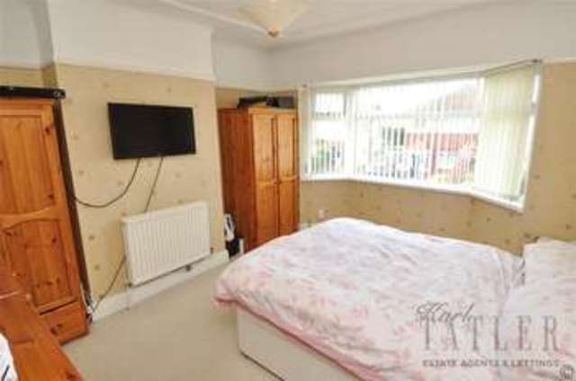  Image of 3 Bedroom Semi-Detached to rent at Moreton Wirral Moreton, CH46 1QU