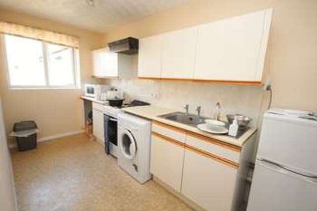  Image of 1 Bedroom Flat for sale at Lodge Lane  Norwich, NR6 7HQ