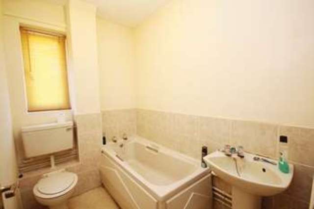  Image of 1 Bedroom Flat for sale at Lodge Lane  Norwich, NR6 7HQ