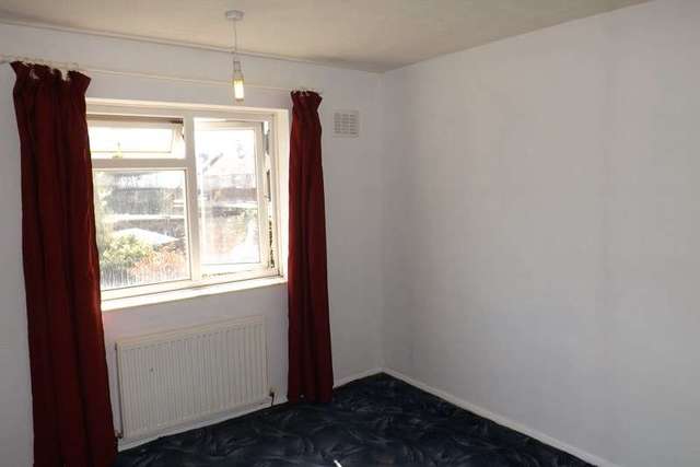  Image of 3 Bedroom Semi-Detached for sale at Lyndon Road  Solihull, B92 7QX