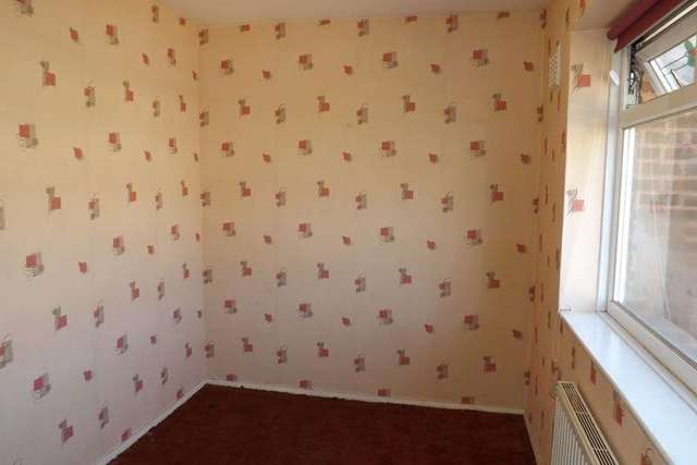  Image of 3 Bedroom Semi-Detached for sale at Lyndon Road  Solihull, B92 7QX