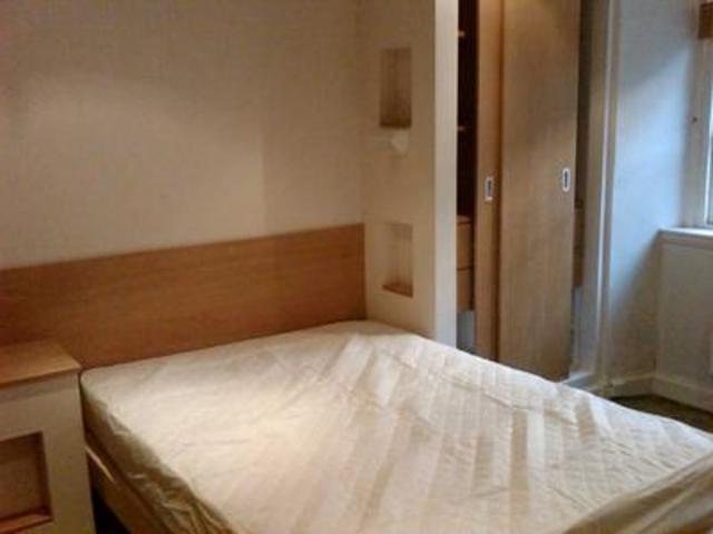  Image of 1 Bedroom Flat to rent at Edinburgh  Edinburgh, EH3 7EH