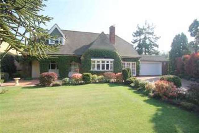  Image of 5 Bedroom Property for sale at Monastery Drive Solihull Solihull, B91 1DW