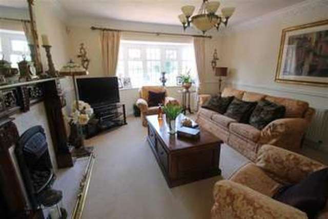  Image of 5 Bedroom Property for sale at Monastery Drive Solihull Solihull, B91 1DW