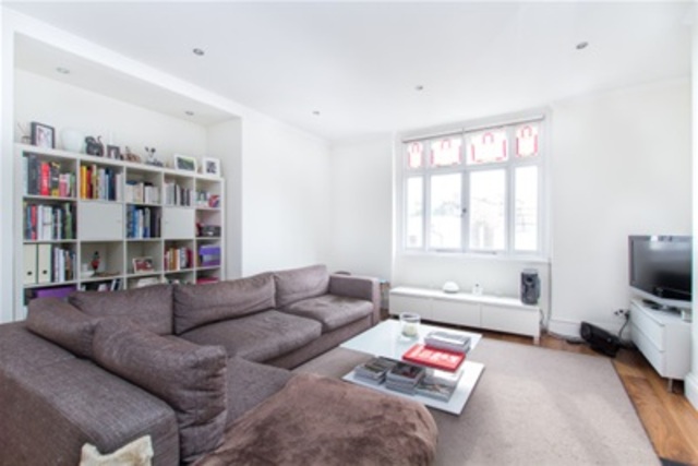  Image of 2 Bedroom Penthouse to rent at London, W2 4WA