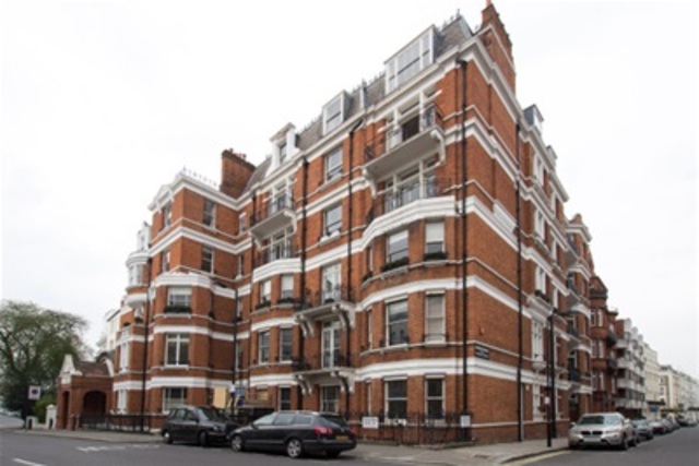  Image of 2 Bedroom Penthouse to rent at London, W2 4WA